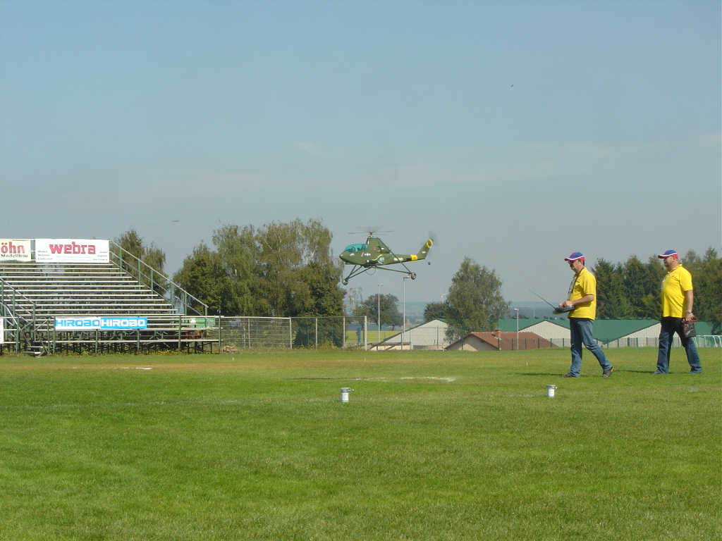 Hegi-Cobra : Schauflug von Ewald Glanzer während der F3C EM in Bitburg